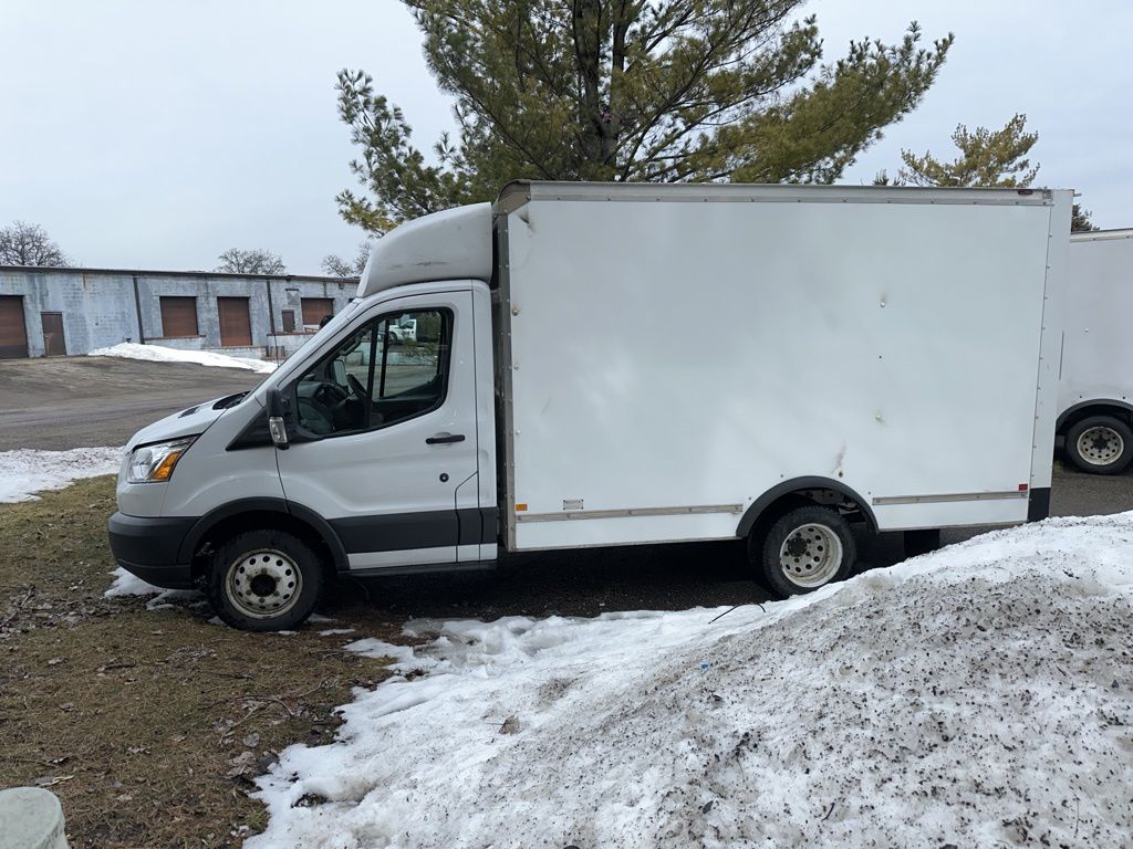 2018 Ford Transit Chassis Cab Base