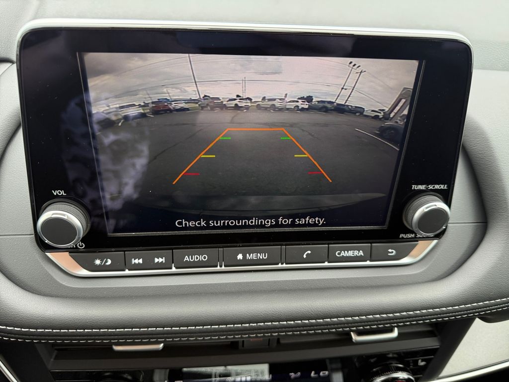 2026 Nissan Rogue SV photo 18