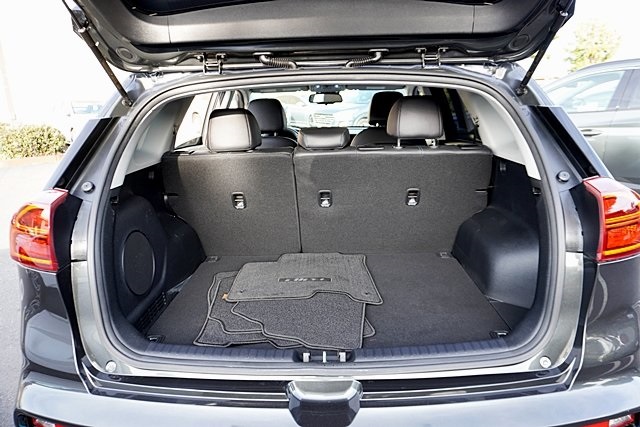 Used 2022 Gray Kia EX Premium image 13