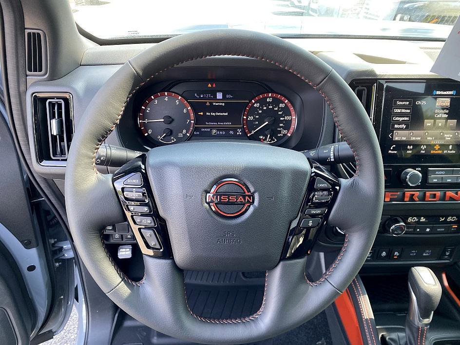 2026 Nissan Frontier Crew Cab PRO-4X photo 9