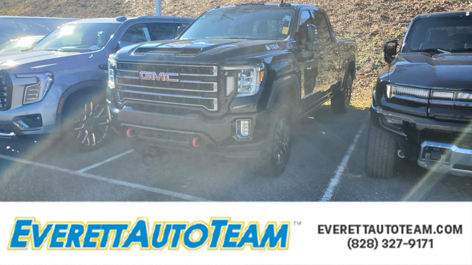 2021 GMC Sierra AT4's photo