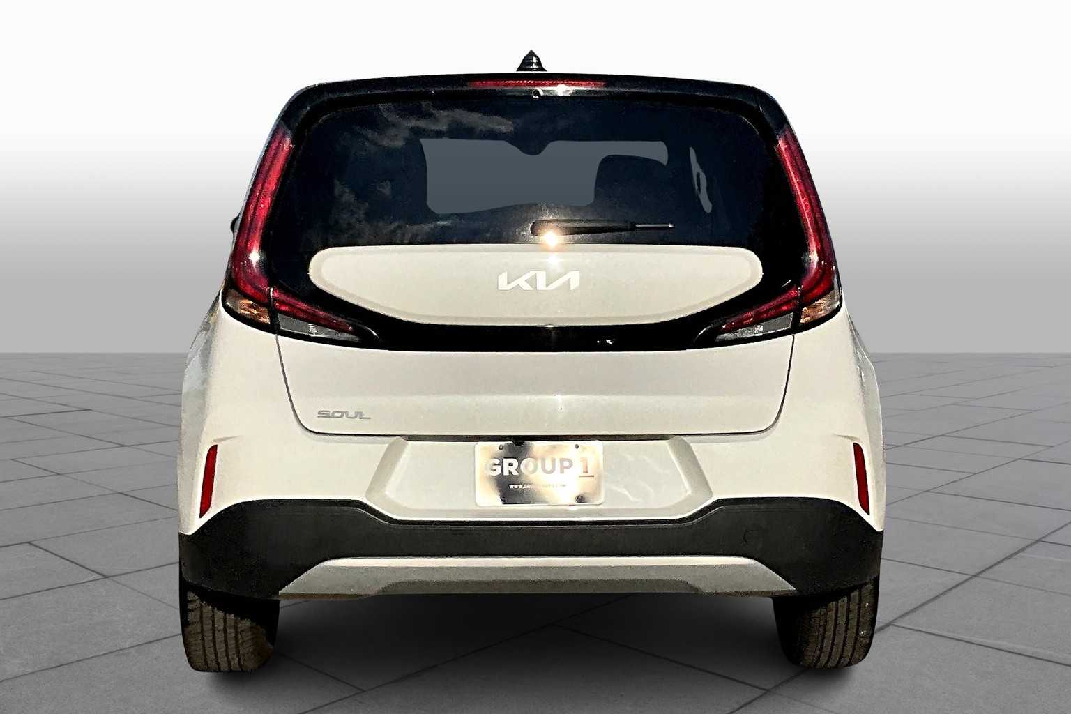 2023 Kia Soul LX S photo 4