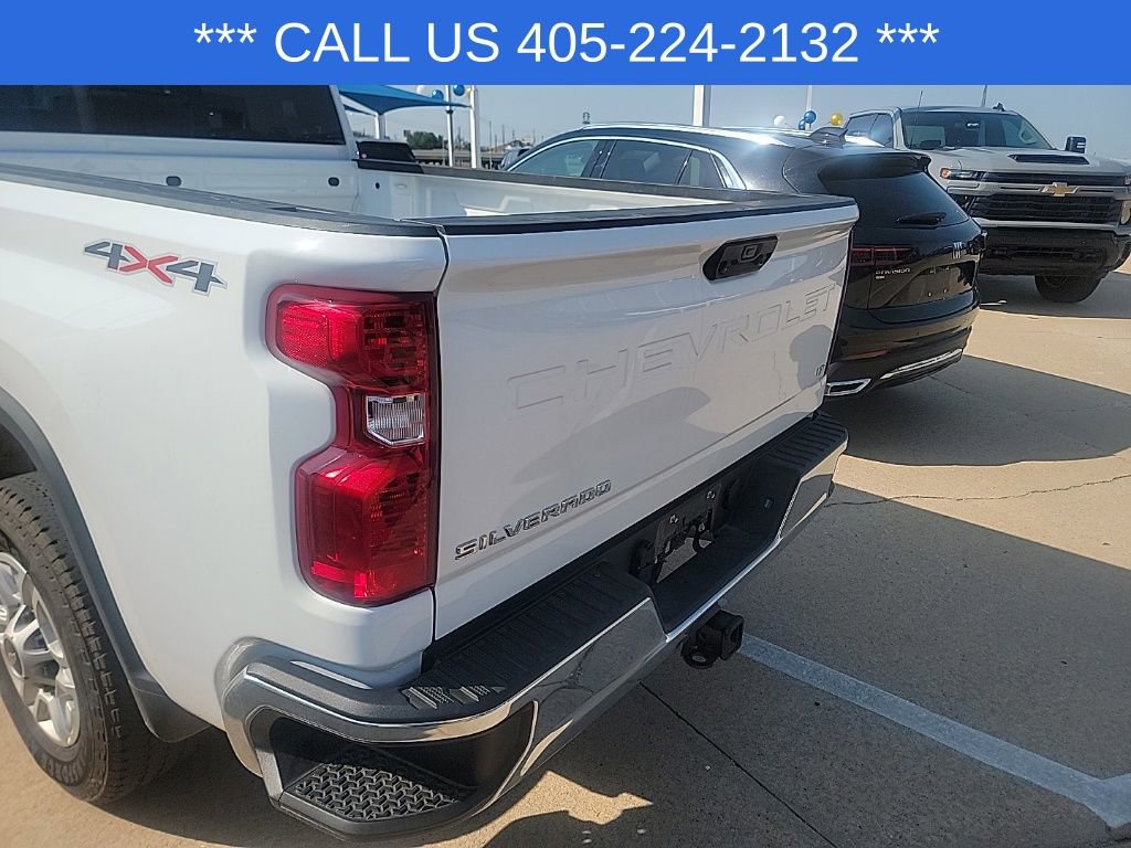 2024 Chevrolet Silverado 2500HD LT photo 15