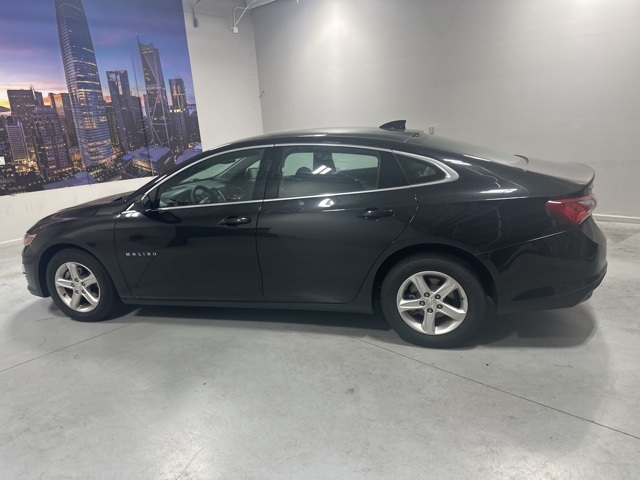 2022 Chevrolet Malibu 1LT photo 4