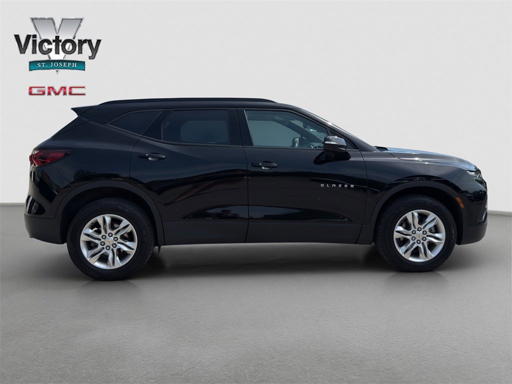 2022 Chevrolet Blazer 2LT photo 17