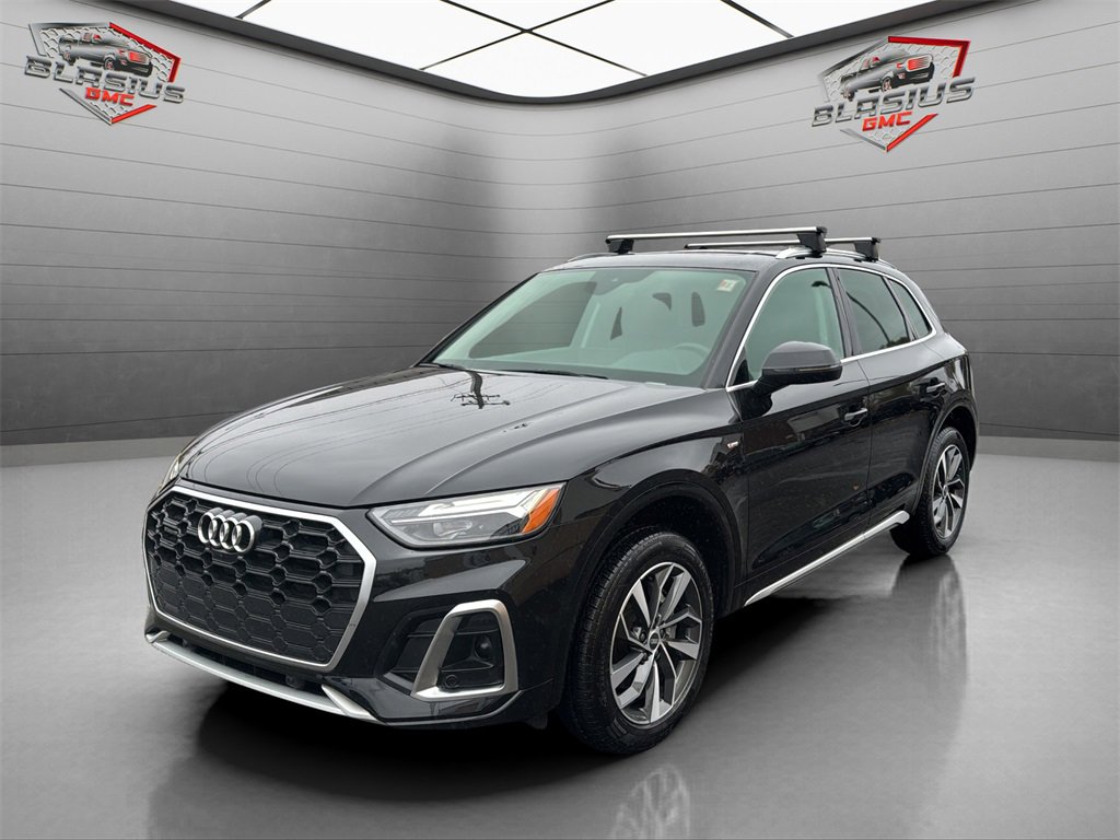 2024 Audi Q5 Premium Plus's photo