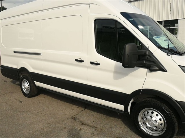 2025 Ford Transit Cargo Van photo 4