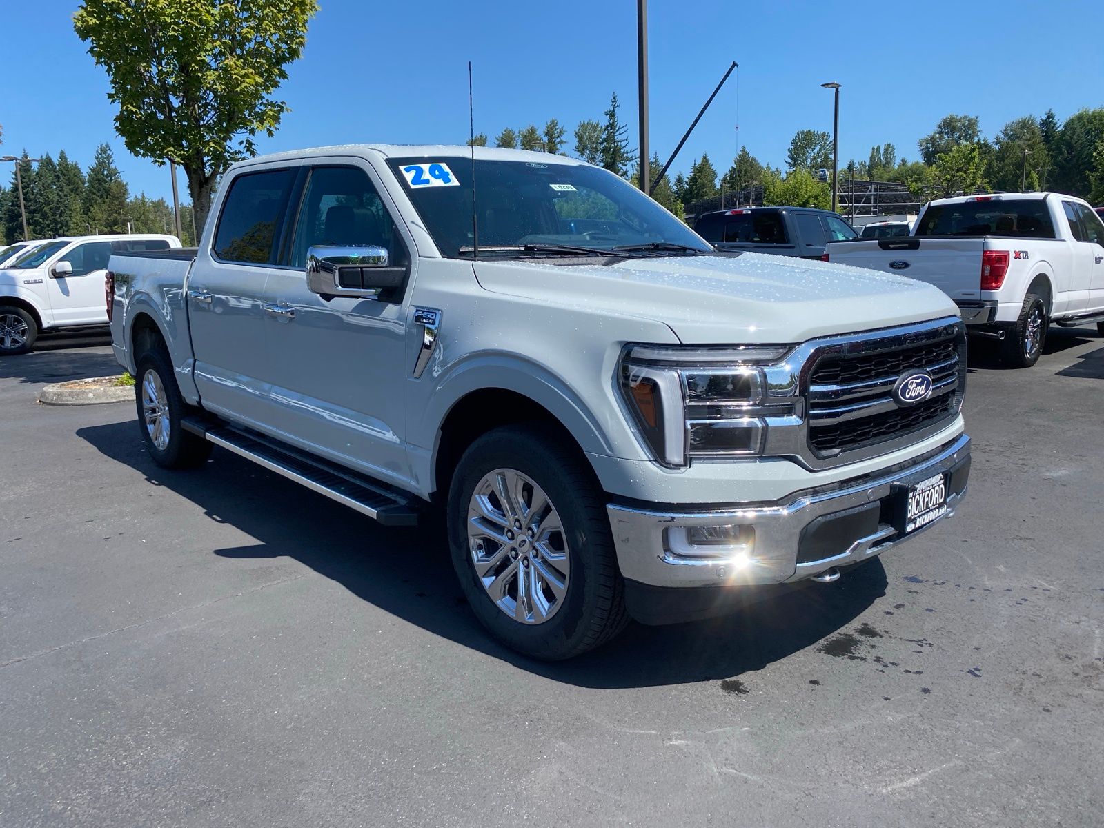2024 Ford F-150 Lariat photo 3