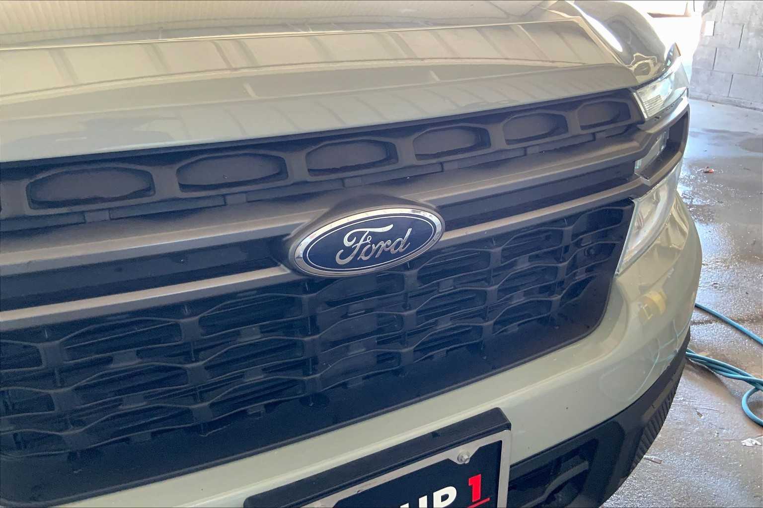 2023 Ford Maverick XLT photo 27