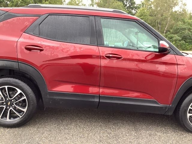 2025 Chevrolet Trailblazer LT photo 5