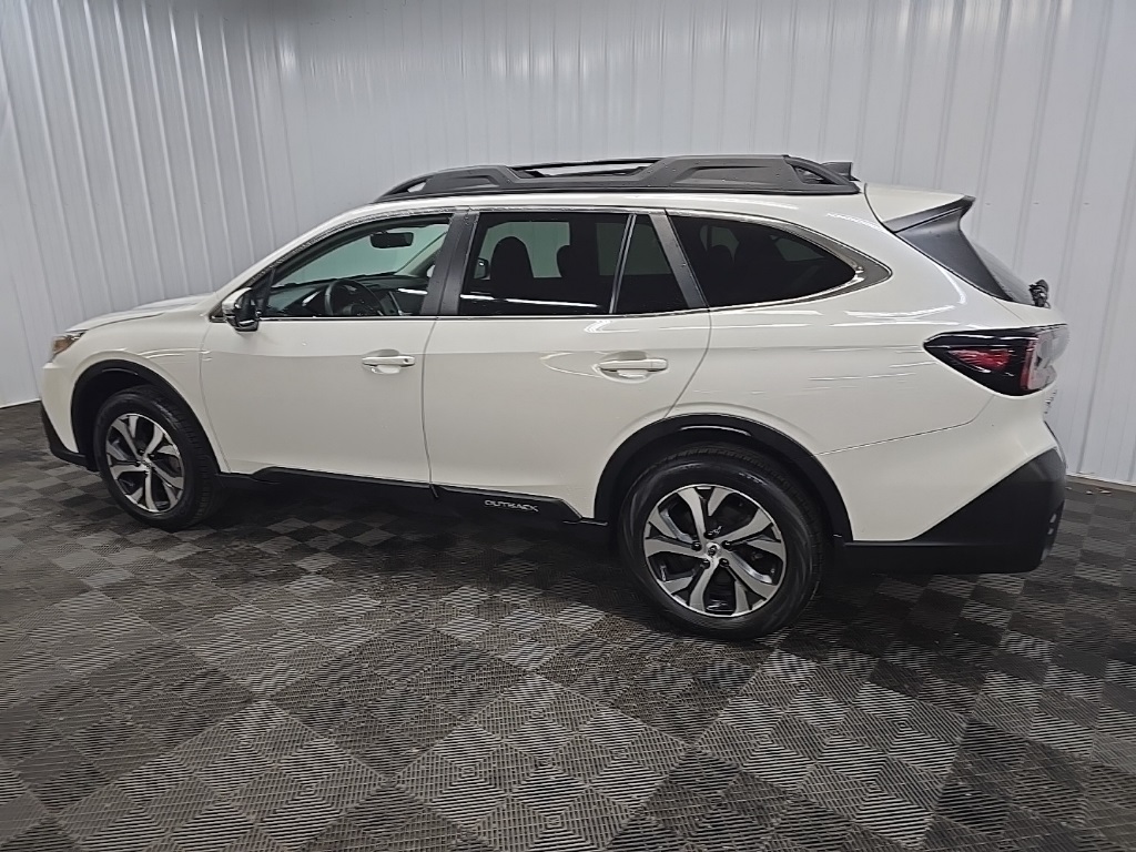 2020 Subaru Outback Limited photo 4