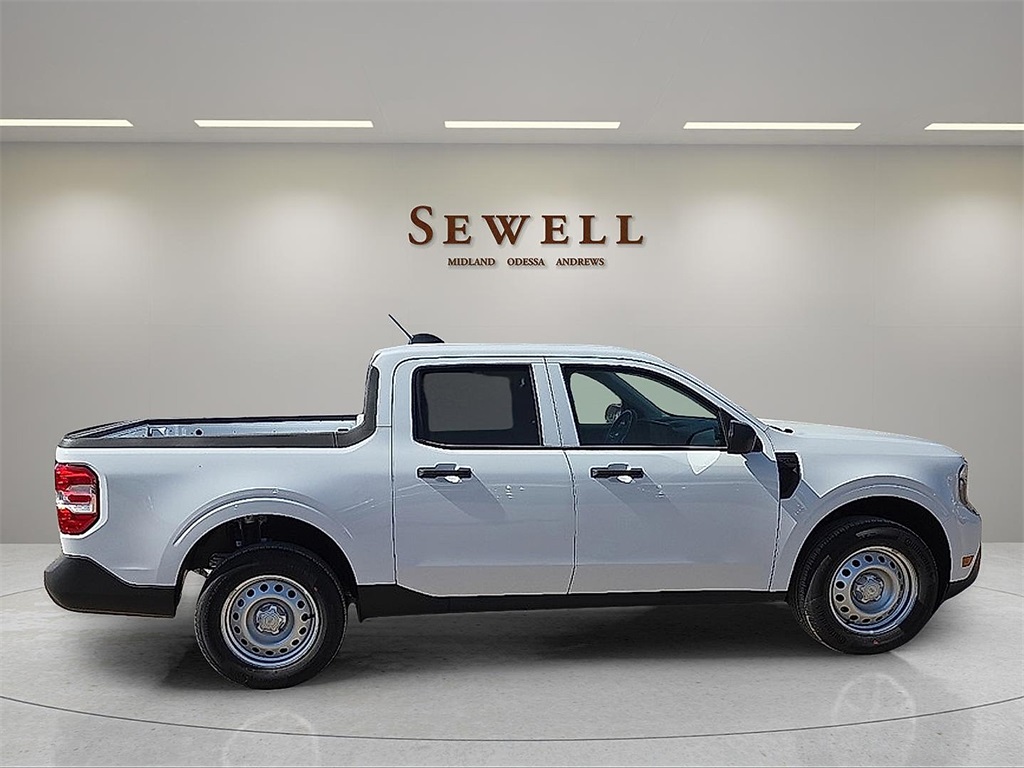 2025 Ford Maverick XL photo 4