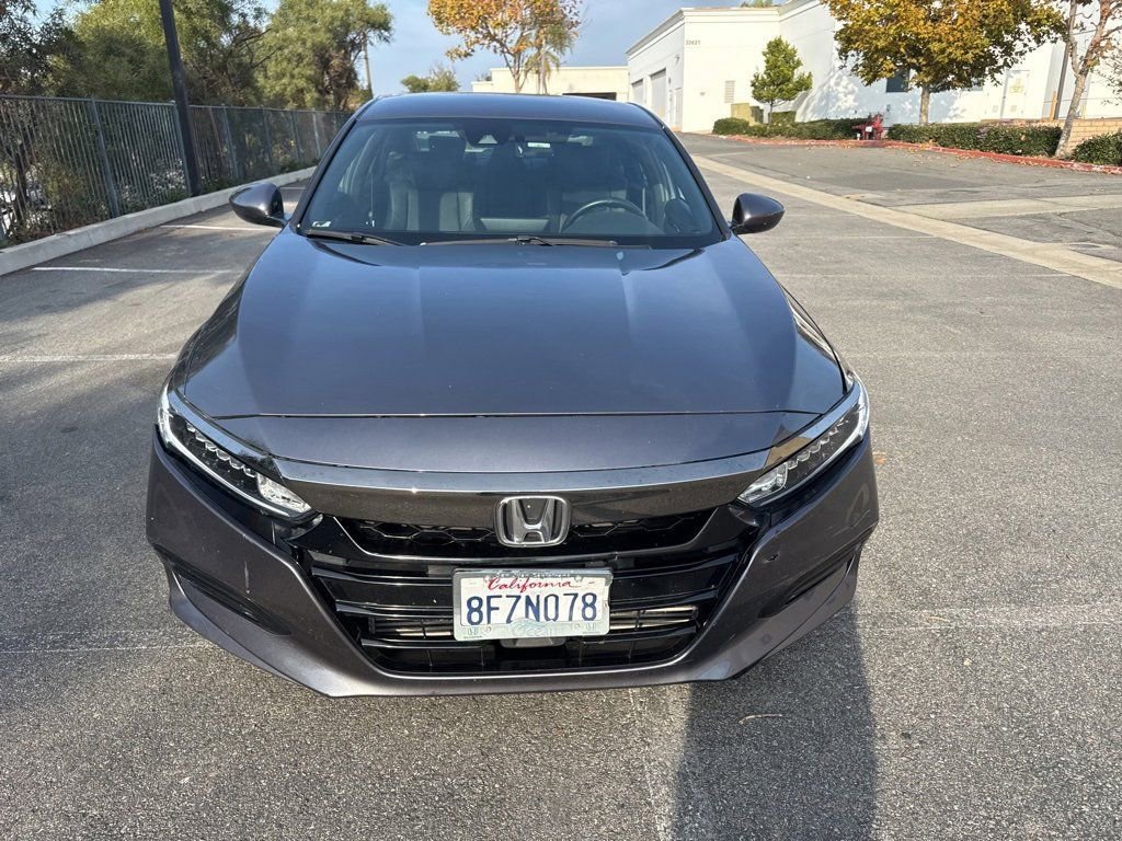 2018 Honda Accord Sport 1.5T photo 2