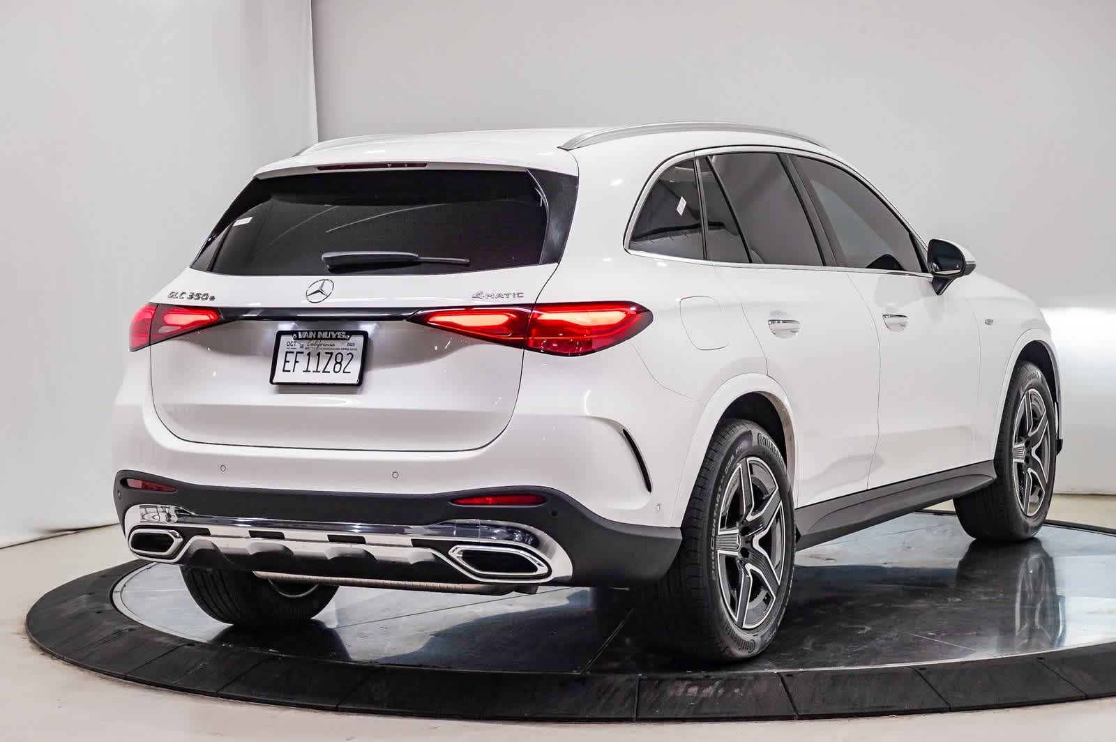 2025 Mercedes Benz GLC 350e 4MATIC photo 3