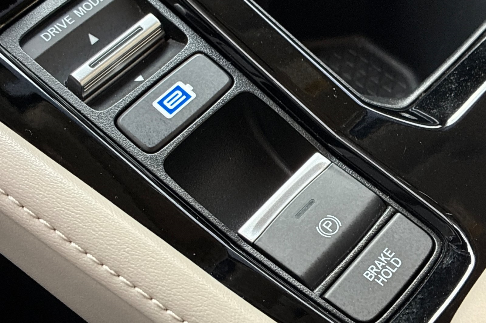 2024 Honda Accord Hybrid Touring photo 21