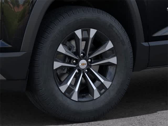 2025 Chevrolet Equinox LT photo 9