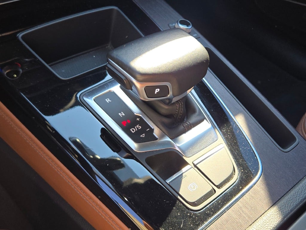 2022 Audi Q5 45 S line Premium photo 19