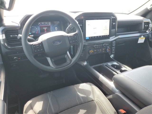 2025 Ford F-150 STX photo 11