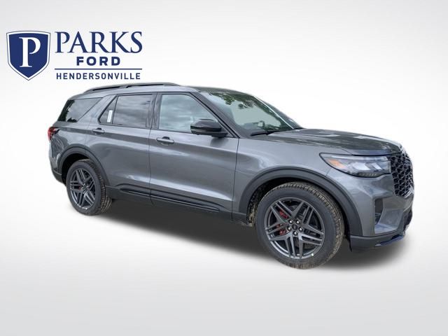 2025 Ford Explorer ST's photo