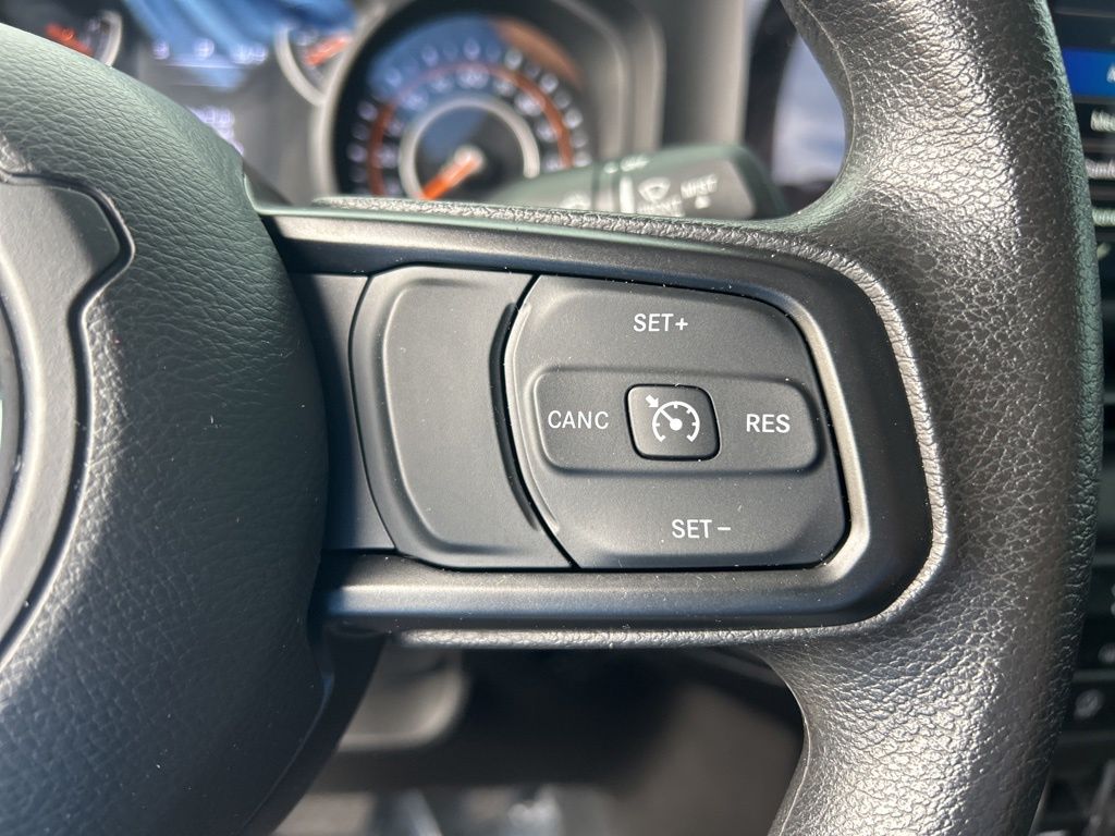 2024 Jeep Gladiator photo 37