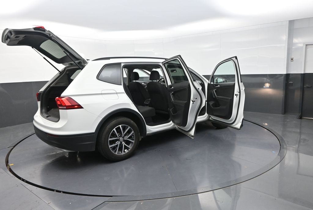 2021 Volkswagen Tiguan S photo 32