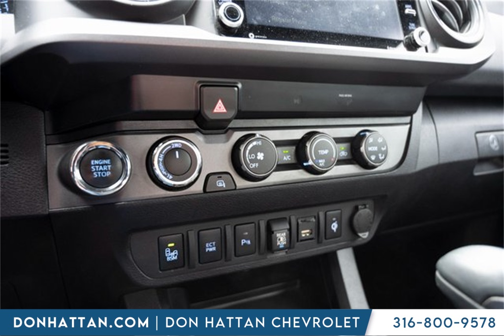 2020 Toyota Tacoma Off-Road photo 10