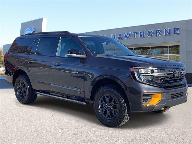 2025 Ford Expedition Tremor's photo
