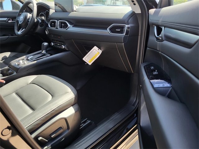 2025 Mazda CX-5 2.5 S Preferred photo 7