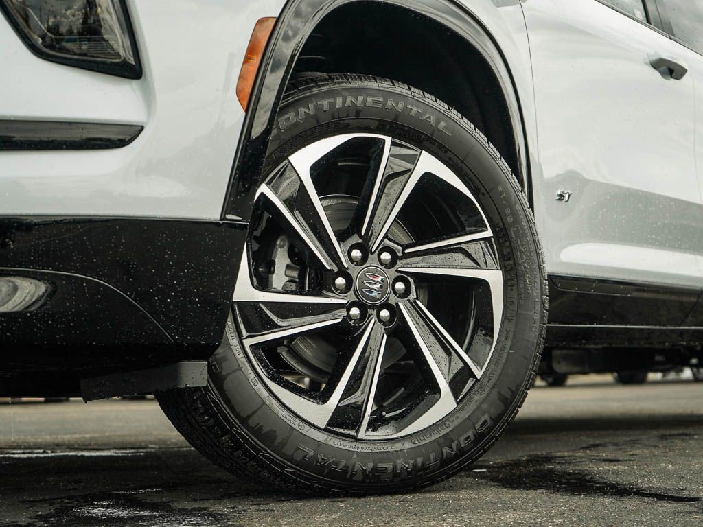 2026 Buick Enclave Sport Touring photo 3