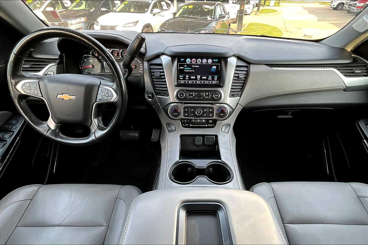 2020 Chevrolet Tahoe LT photo 14