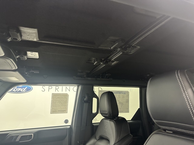 2025 Ford Bronco Outer Banks photo 16