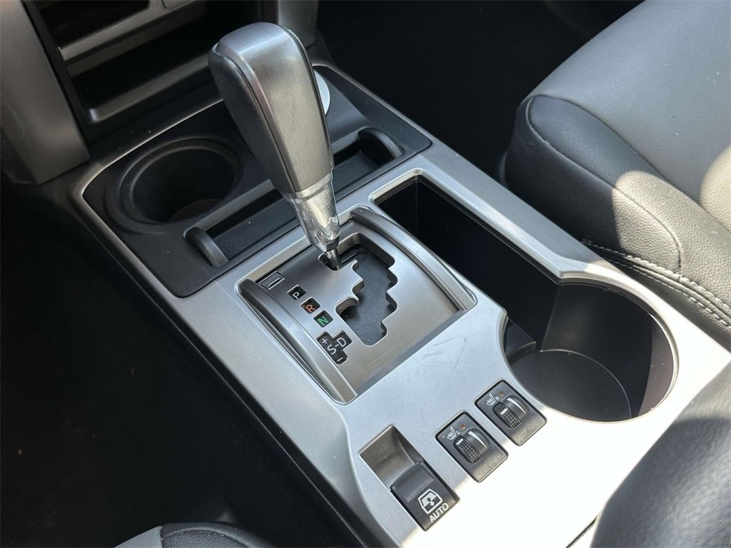 2024 Toyota 4Runner SR5 Premium photo 6