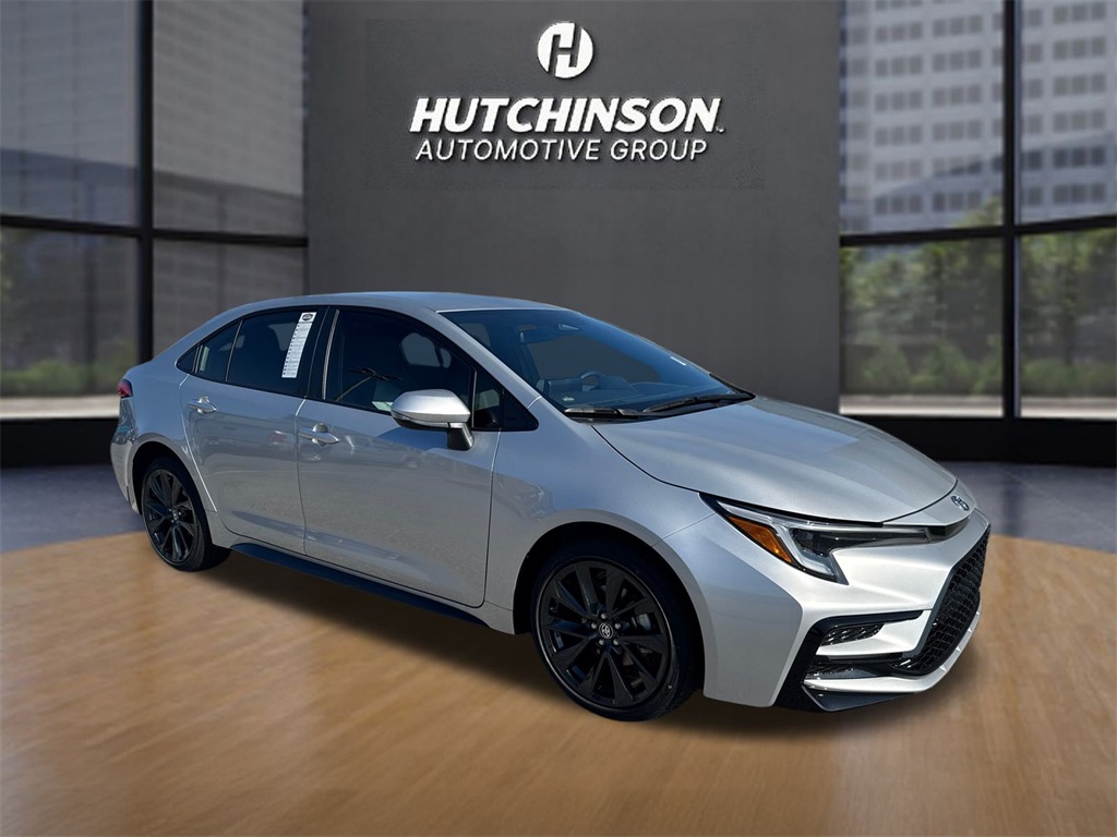 2026 Toyota Corolla SE's photo