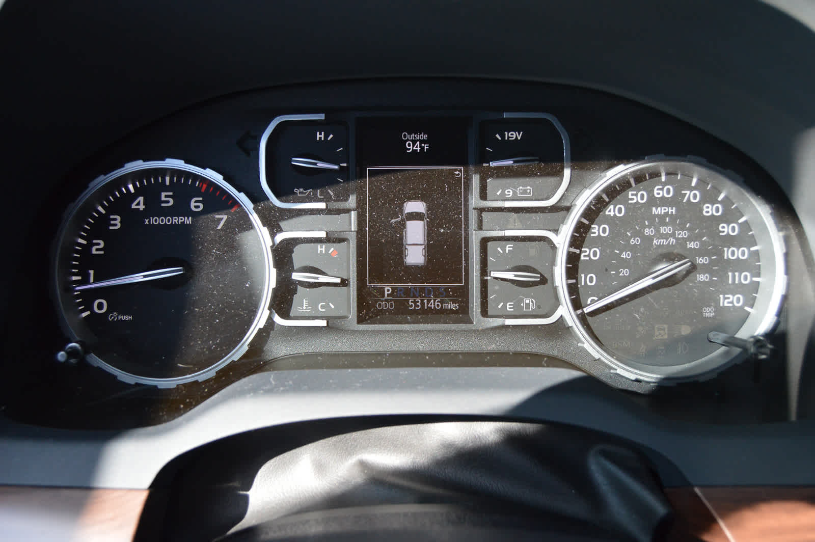 2021 Toyota Tundra Limited Grade photo 12
