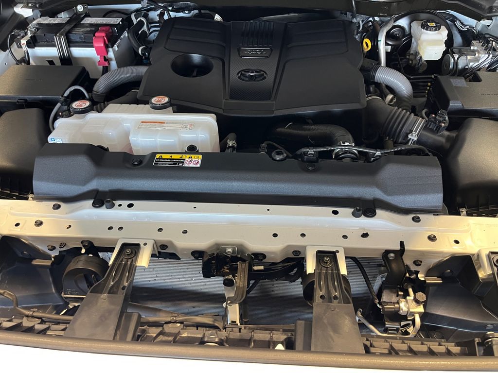 2025 Toyota Tundra SR5 photo 19
