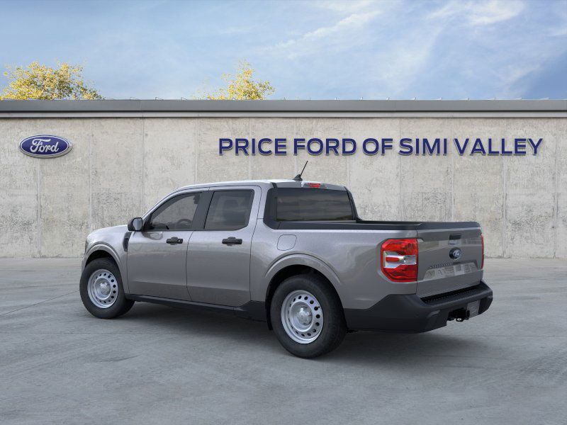 2025 Ford Maverick XL photo 2