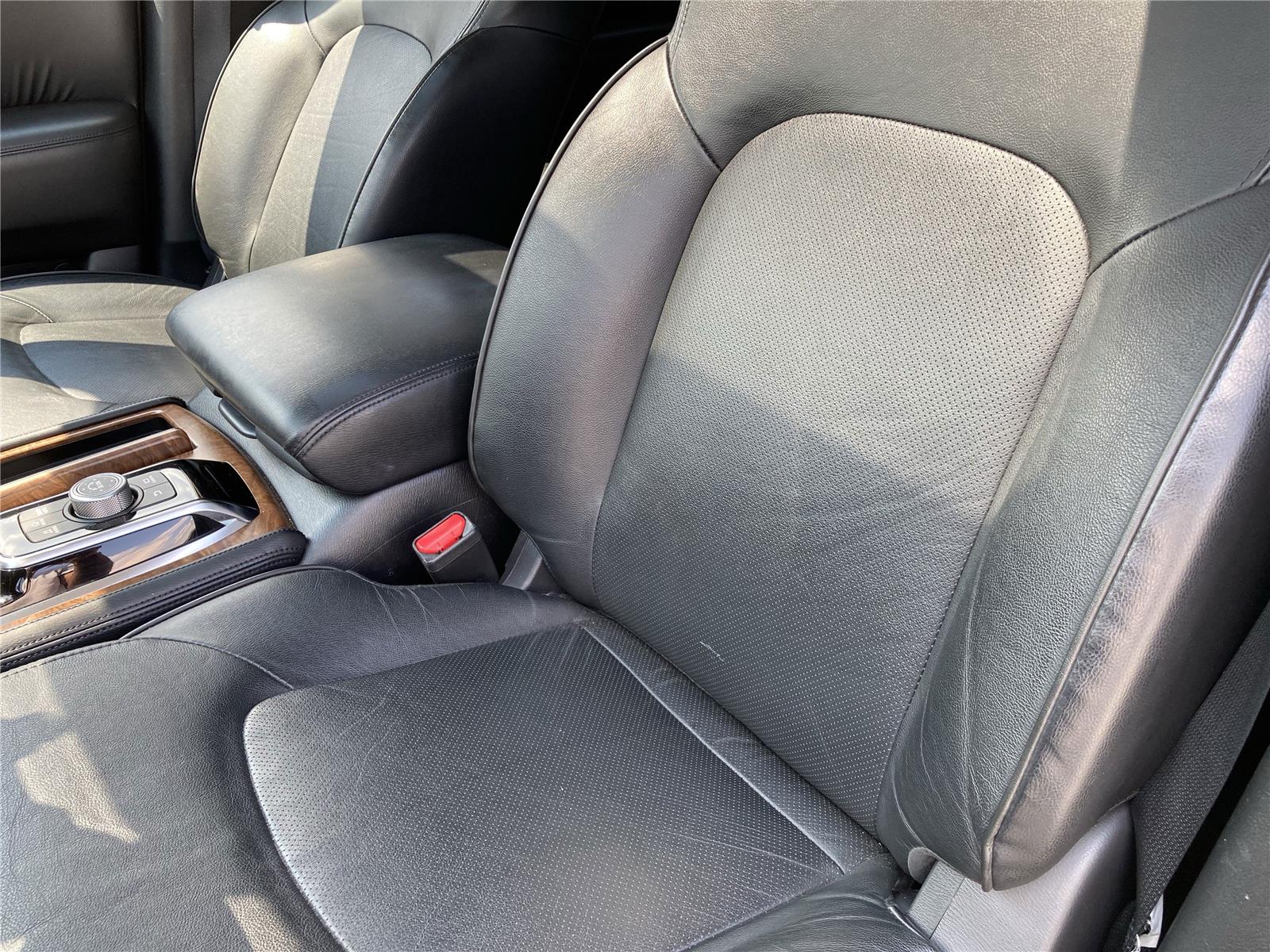 2023 Nissan Armada SL photo 25