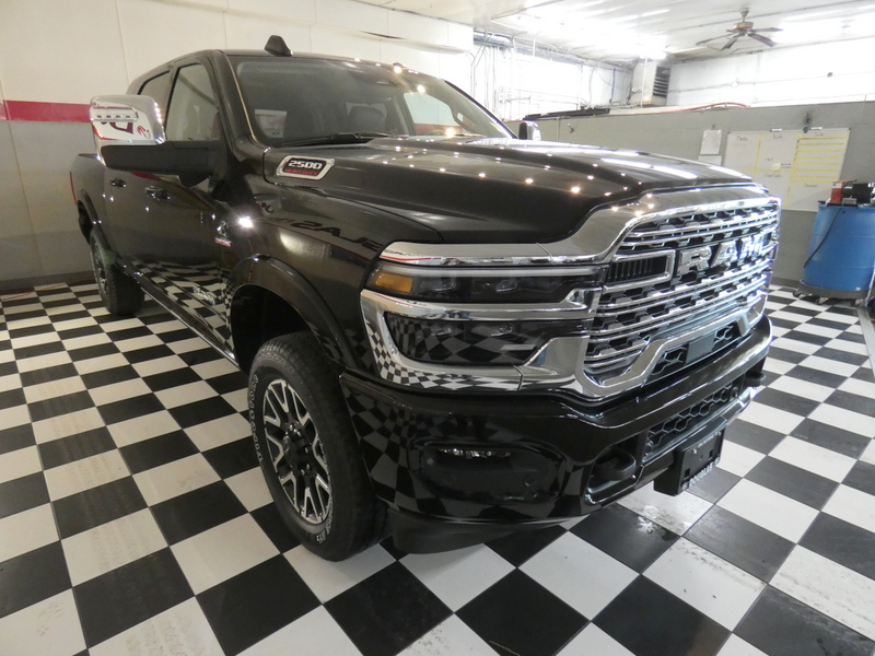 2025 Ram 2500 Longhorn photo 3
