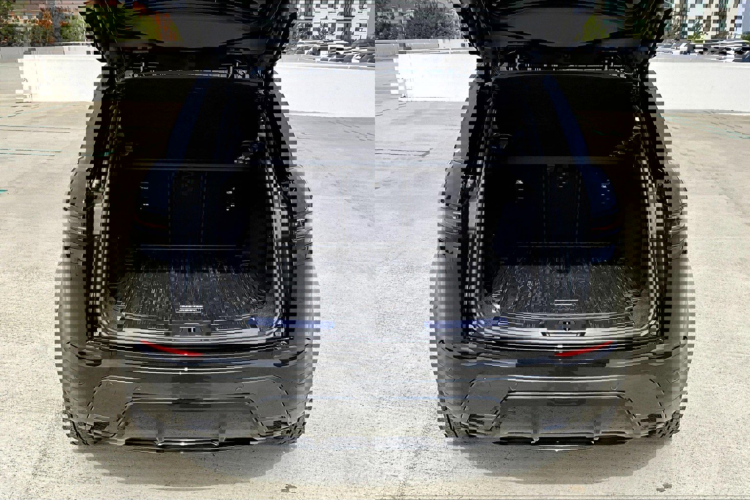 2026 Land Rover Range Rover Evoque Dynamic SE photo 7