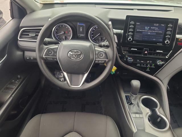 2023 Toyota Camry LE photo 7