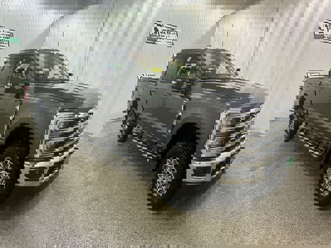 2026 Ford F-250 Super Duty Lariat's photo