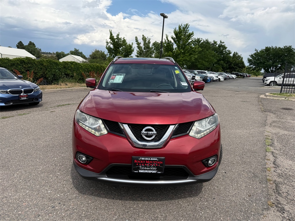 2016 Nissan Rogue SL photo 3