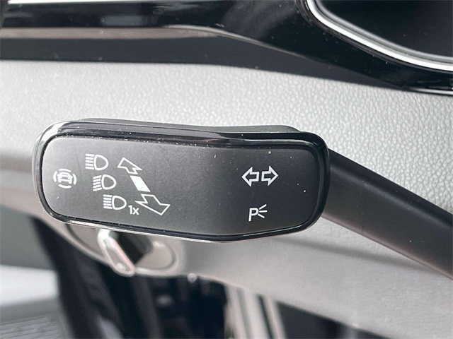 2025 Volkswagen Jetta 1.5T Sport photo 25