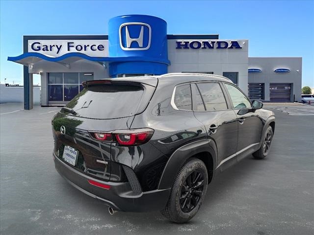 2024 Mazda CX-50 2.5 S Preferred photo 2