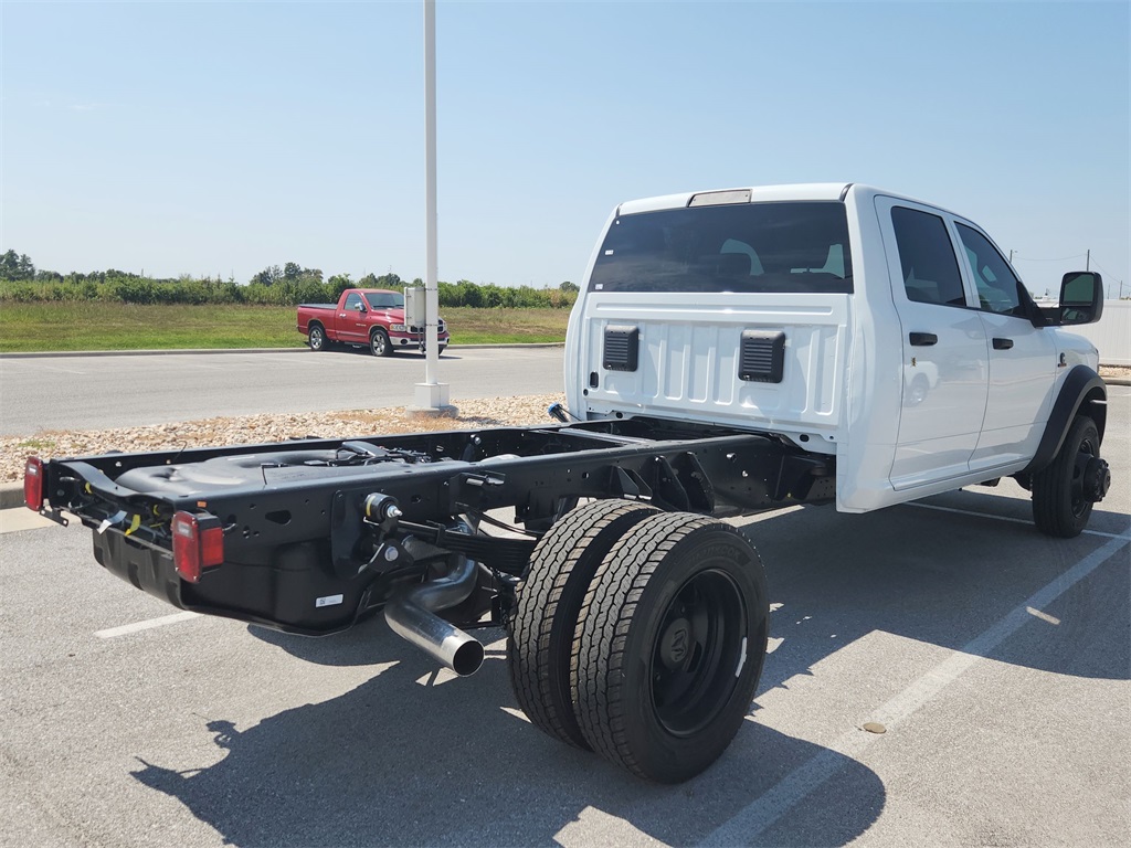 2026 Ram 5500 Tradesman photo 8