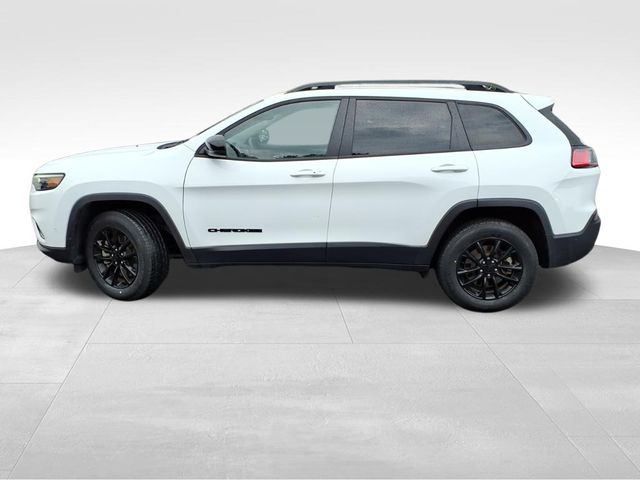 2023 Jeep Cherokee Altitude photo 2