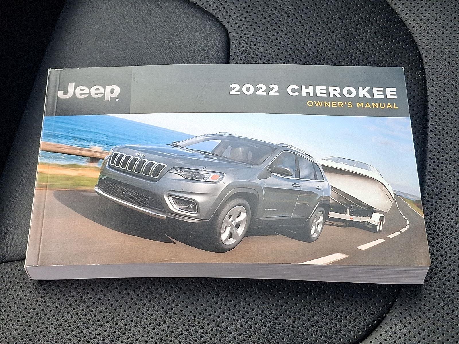 2022 Jeep Cherokee Latitude Lux photo 23