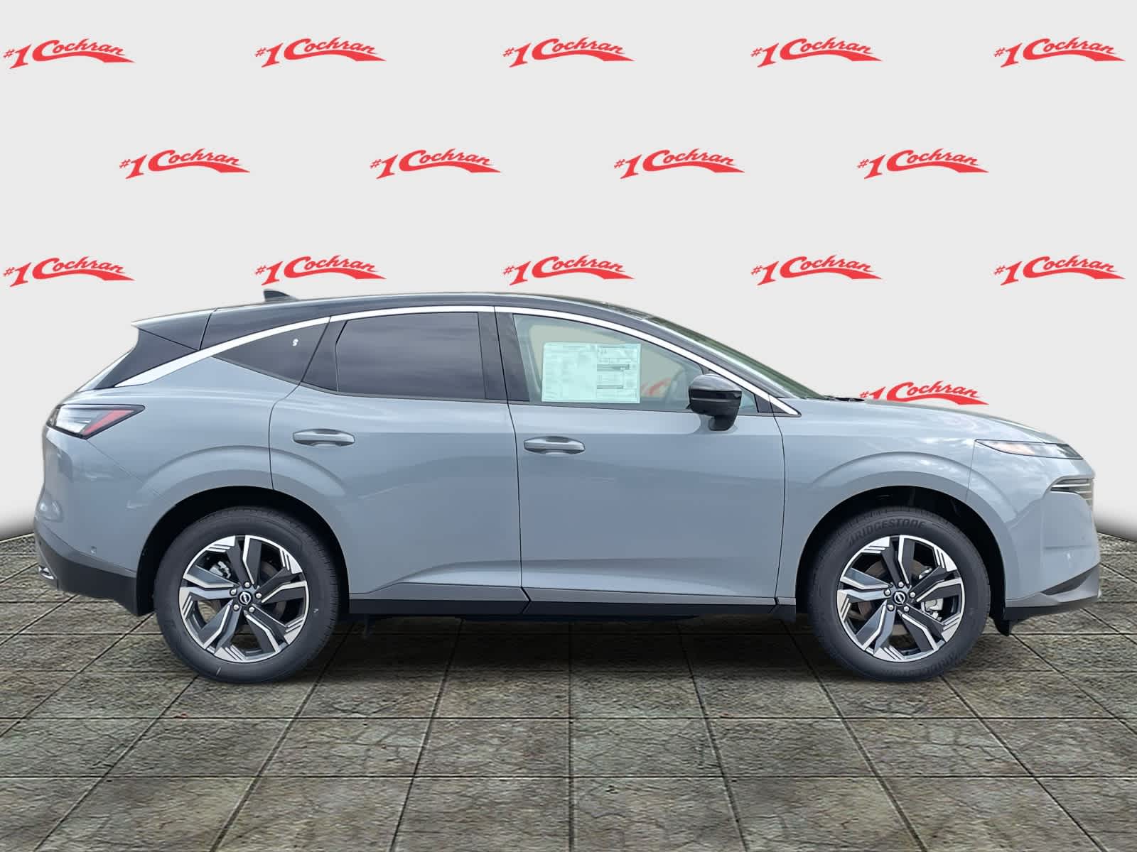 2025 Nissan Murano SL photo 2