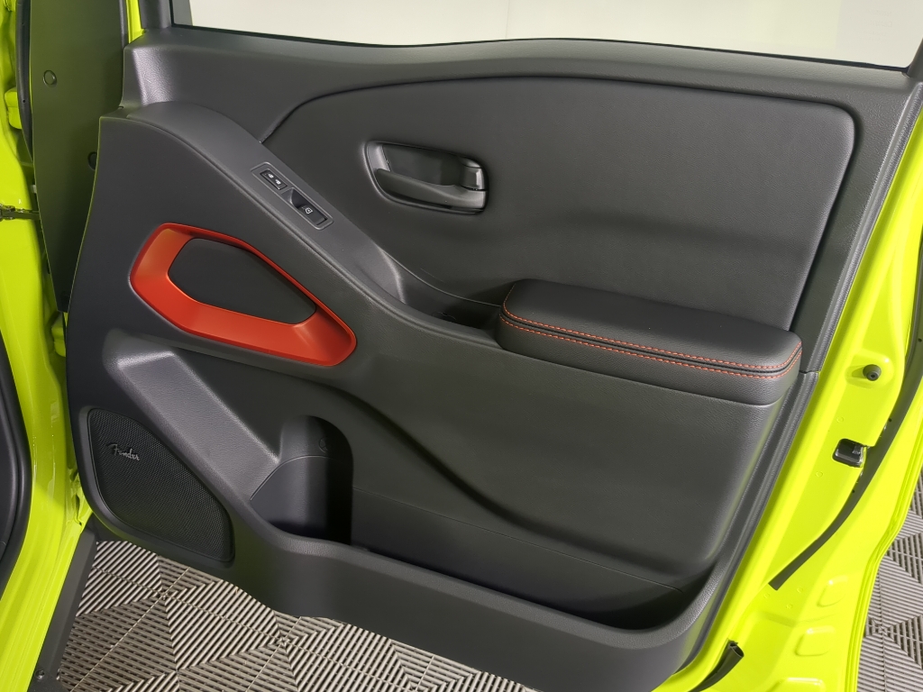 2026 Nissan Frontier PRO-4X photo 16