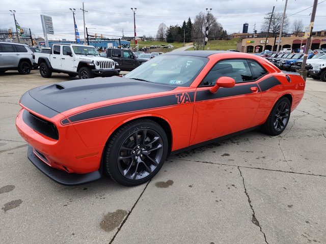 2023 Dodge Challenger R/T photo 8